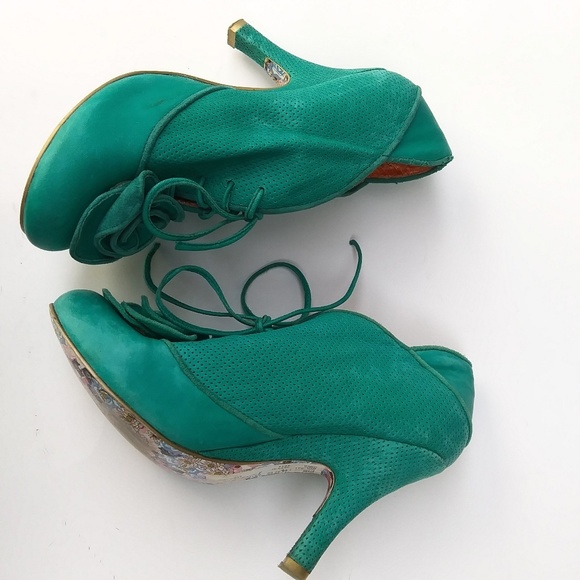 Irregular Choice Green Lace up Heels - Picture 4 of 7